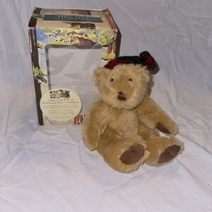 Redwood Bear, Brown, ( Size 7 x 5 )